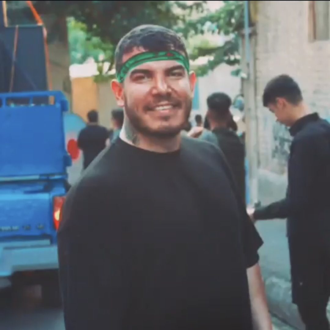 دانلود آهنگ جورجینا و نذرت عشق منی کثافت